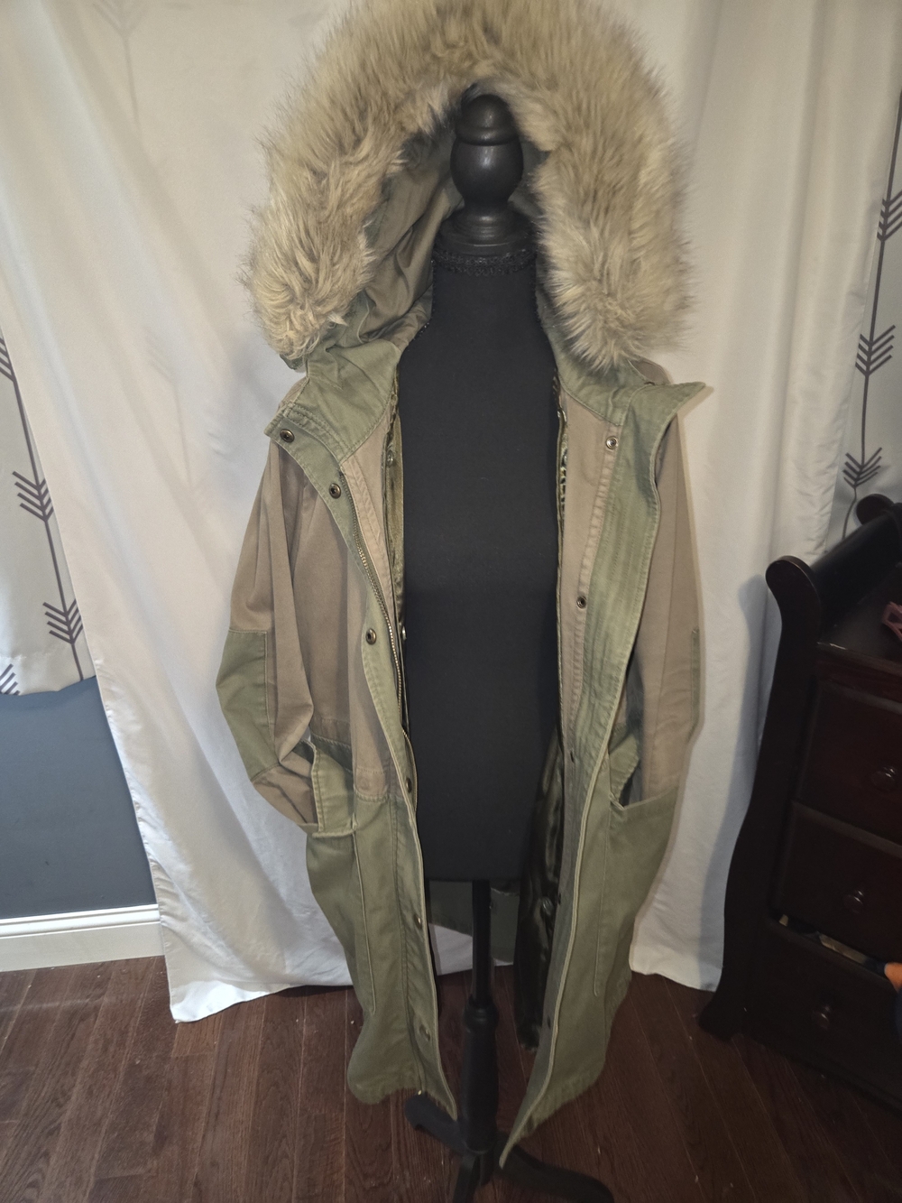 GAP Womens Olive Green Hooded Field Coat with Faux Fur Trim